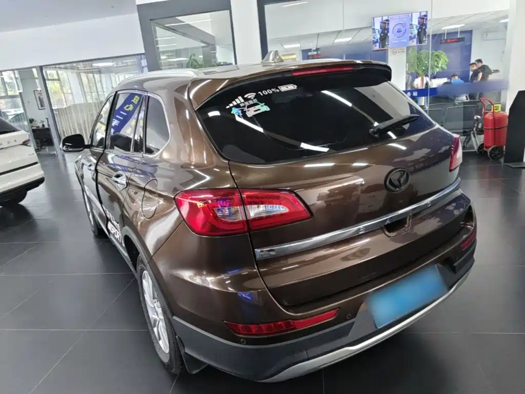 BAIC Huansu S6 2017 2017 1.5T CVT Delight