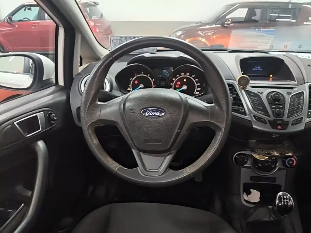 Ford Fiesta 2015 2013 Hatchback 1.5L Manual Fashion