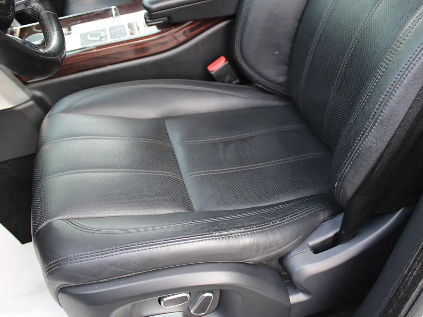 Land Rover Range Rover 2013 NA 5.0 V8 Vogue SE фото 15