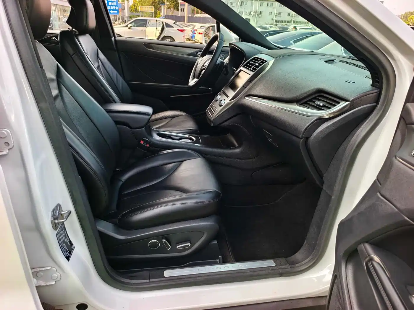 Lincoln MKC 2016 2014 2.0T 2WD Premium Edition