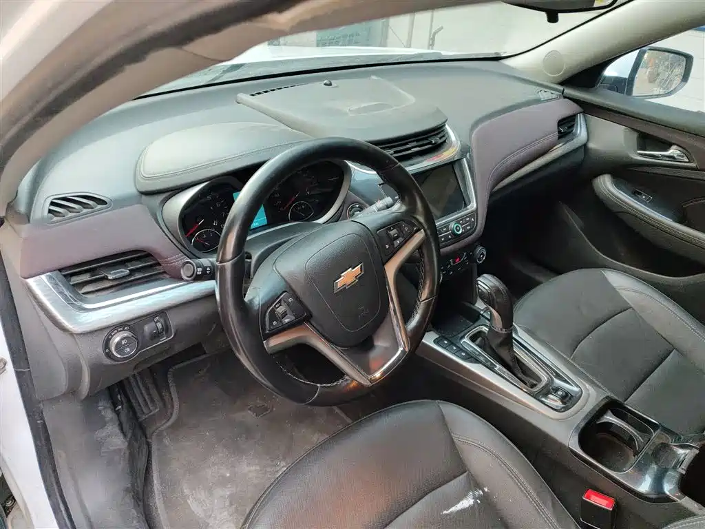 Chevrolet Malibu 2018 530T Automatic Luxury Edition фото 13