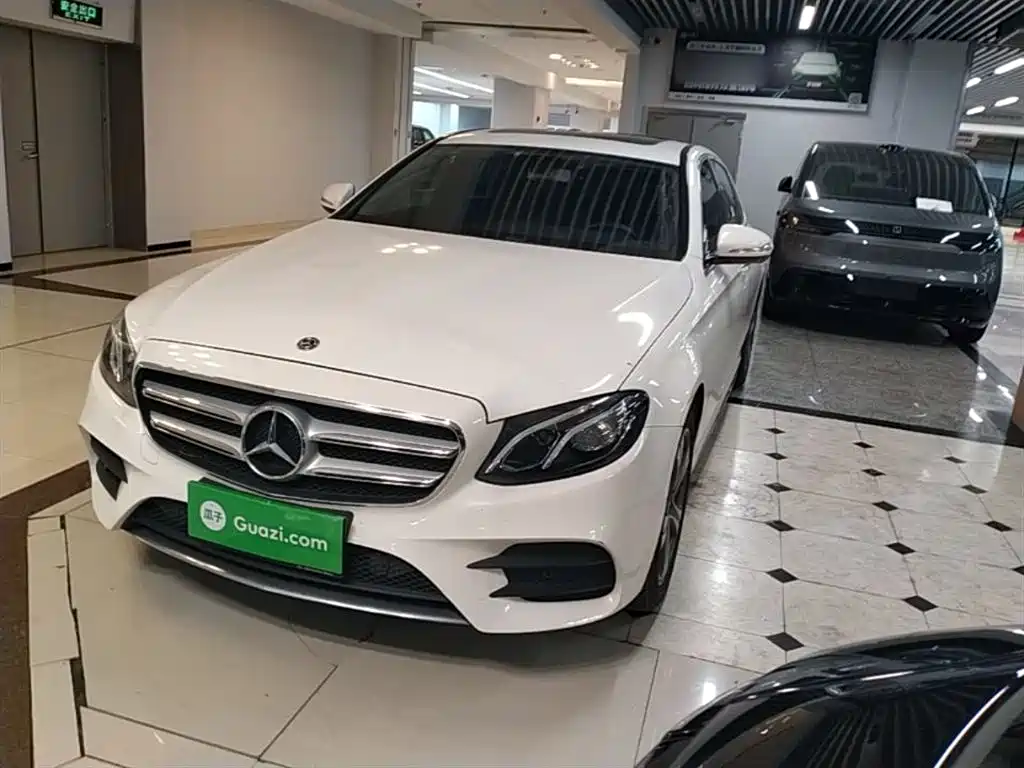 Mercedes-Benz E-Class 2019 E 200 L Sport