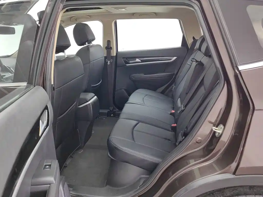 Dongfeng Aeolus Dongfeng Fengshen AX7 2015 2015 2.0L Manual Zhiyi Edition