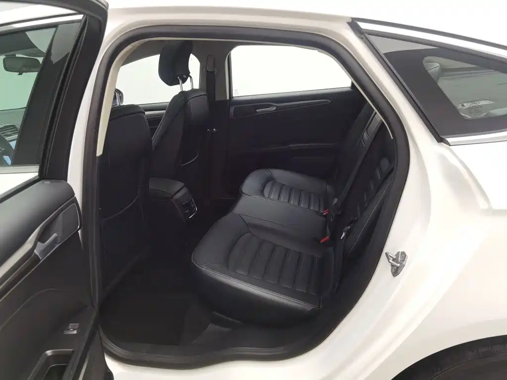 Ford Mondeo, миниатюра 15