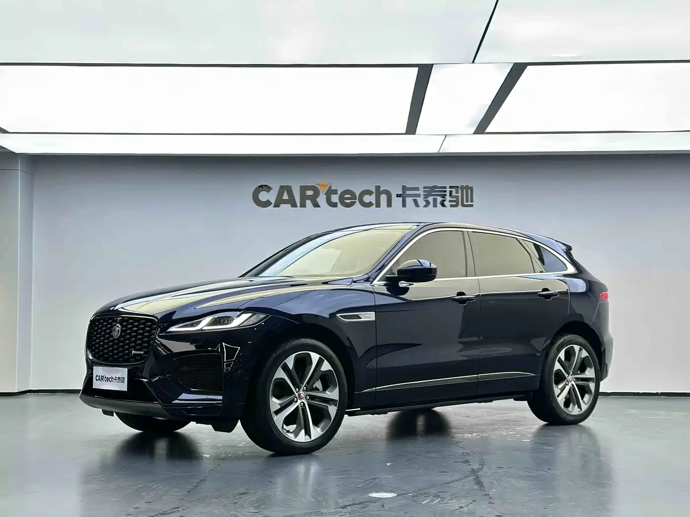 Jaguar F-PACE 2021 340PS R-Dynamic SE