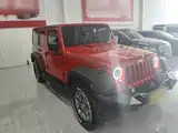Фото 4 - Jeep Wrangler