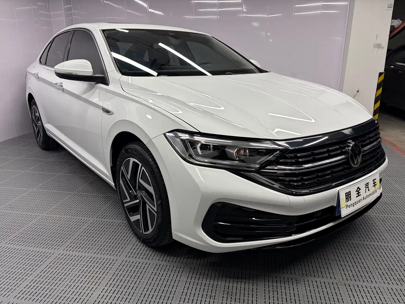 Volkswagen Sagitar 2023 280TSI DSG Excellence Plus Edition фото 3