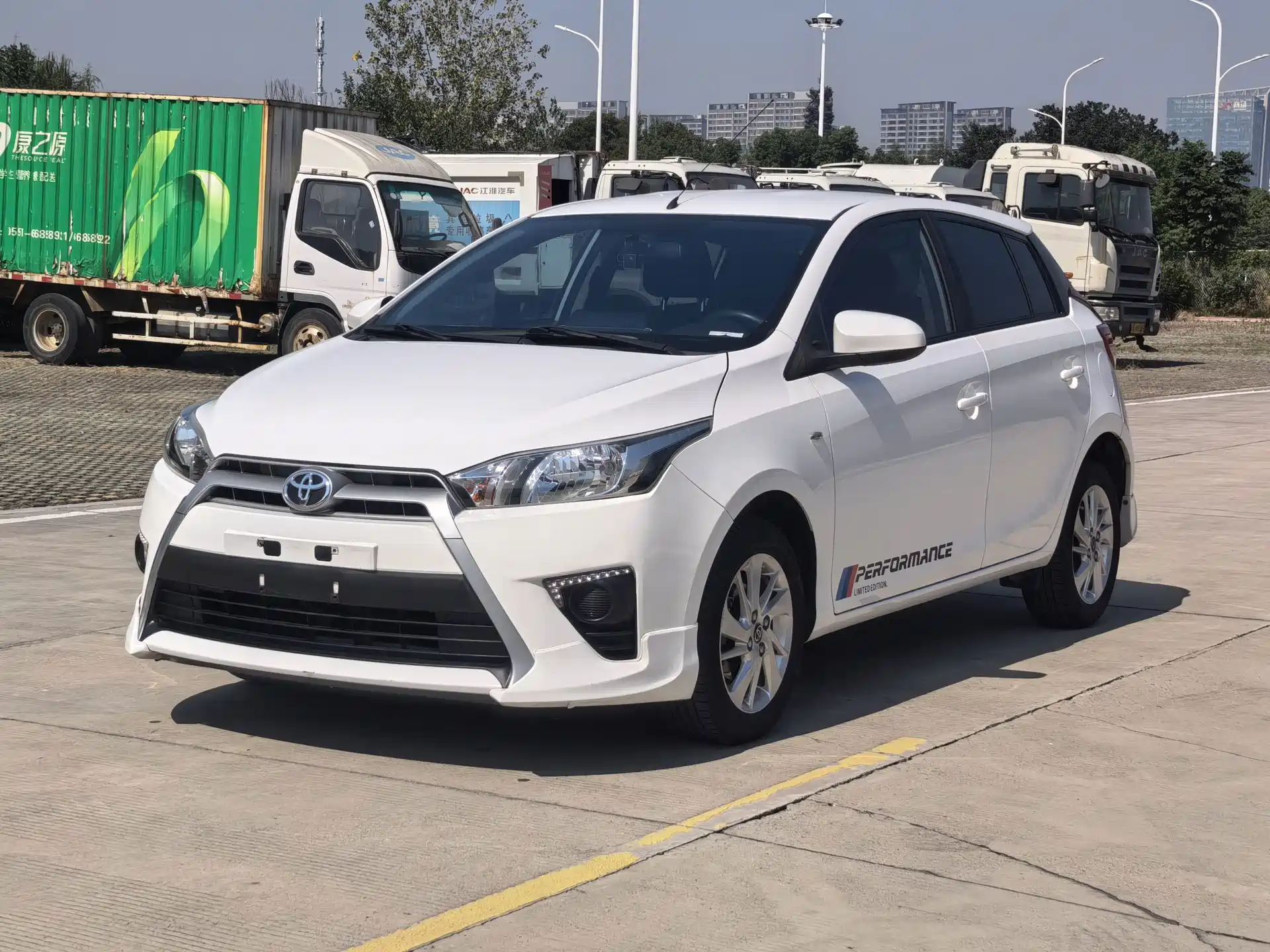 Photo 1 - Toyota YARiS L Zhi Xuan