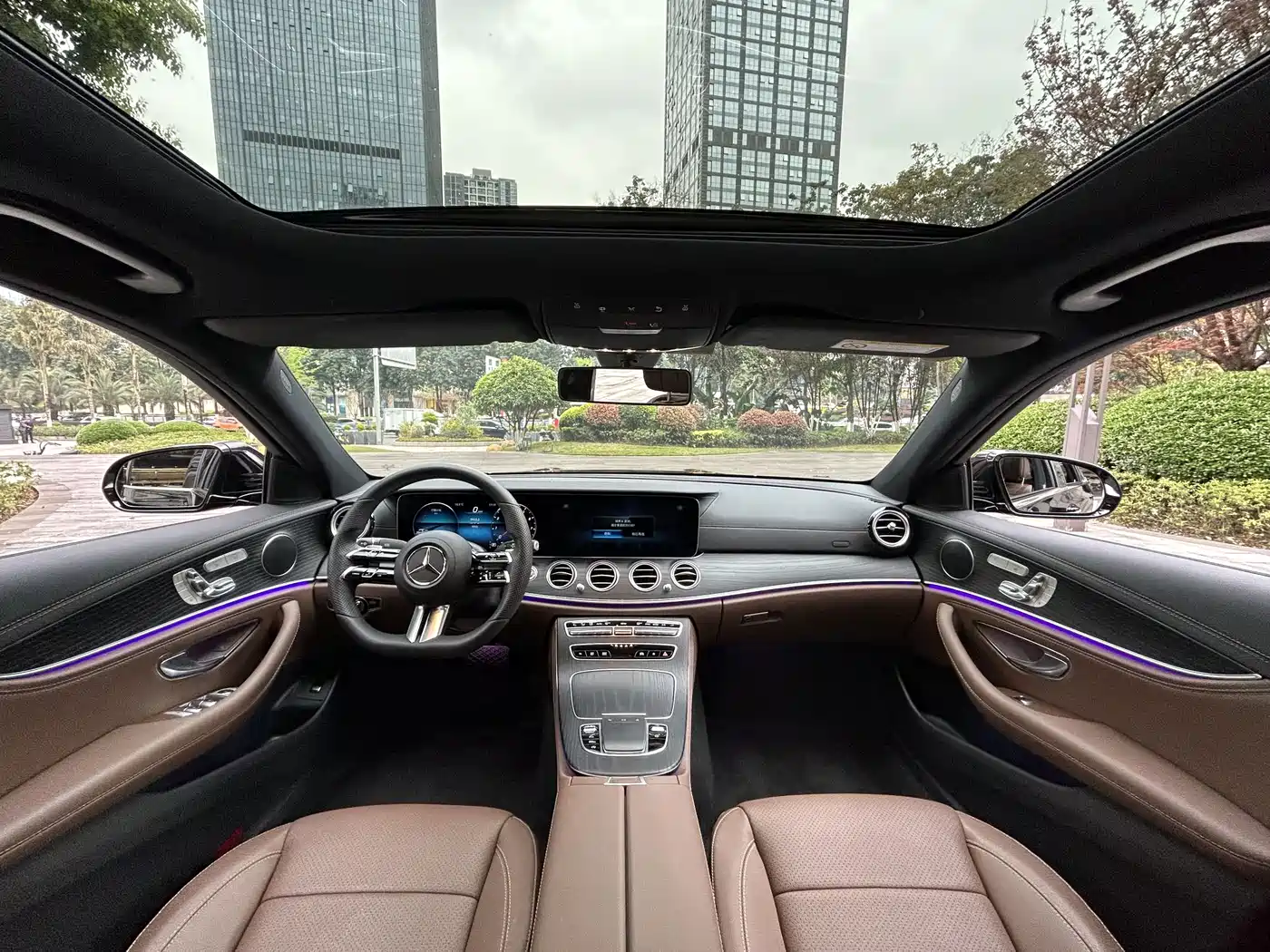 MERCEDES-BENZ E CLASS