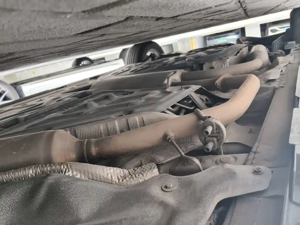 Toyota Sienna 2025 2024 2.5L Hybrid 4WD Premium Edition