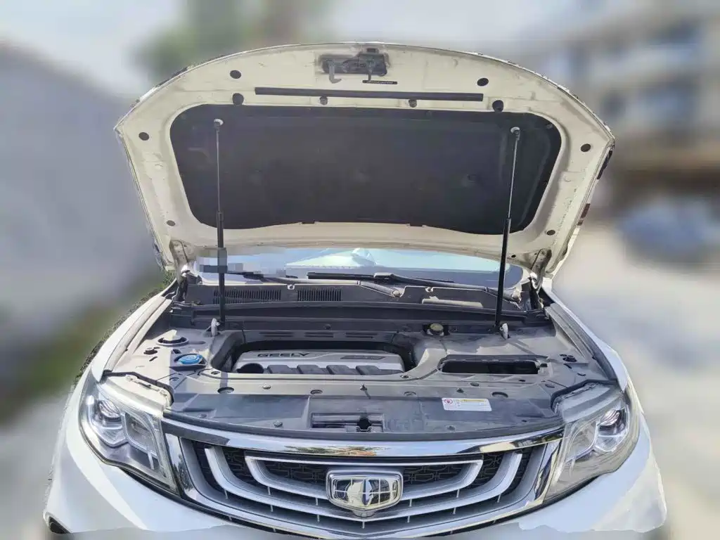 Фото 3 - Geely Boyue