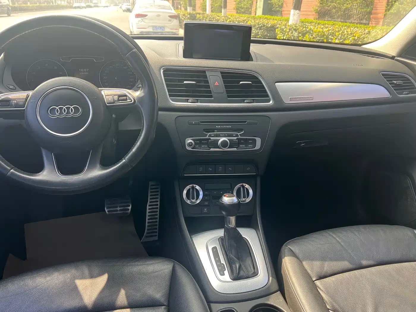 Audi Q3 2013 35 TFSI quattro Comfort фото 10