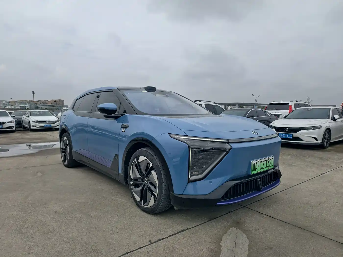 HiPhi Y 2023 2023 560km Elite Edition