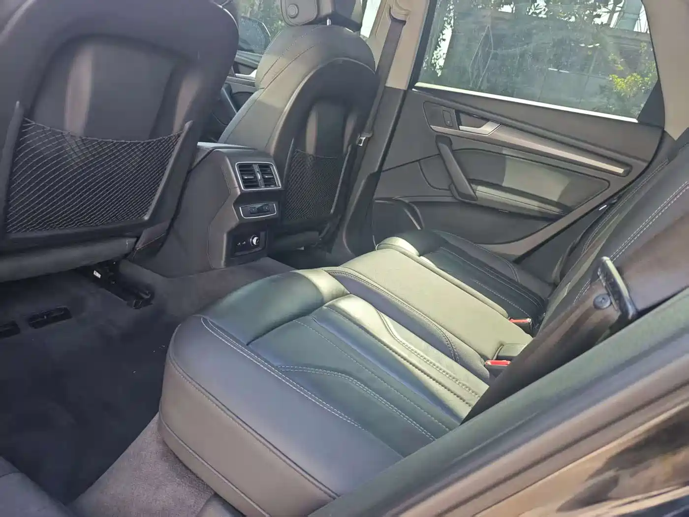 Audi Q5L 2022 40T Luxury Dynamic фото 6