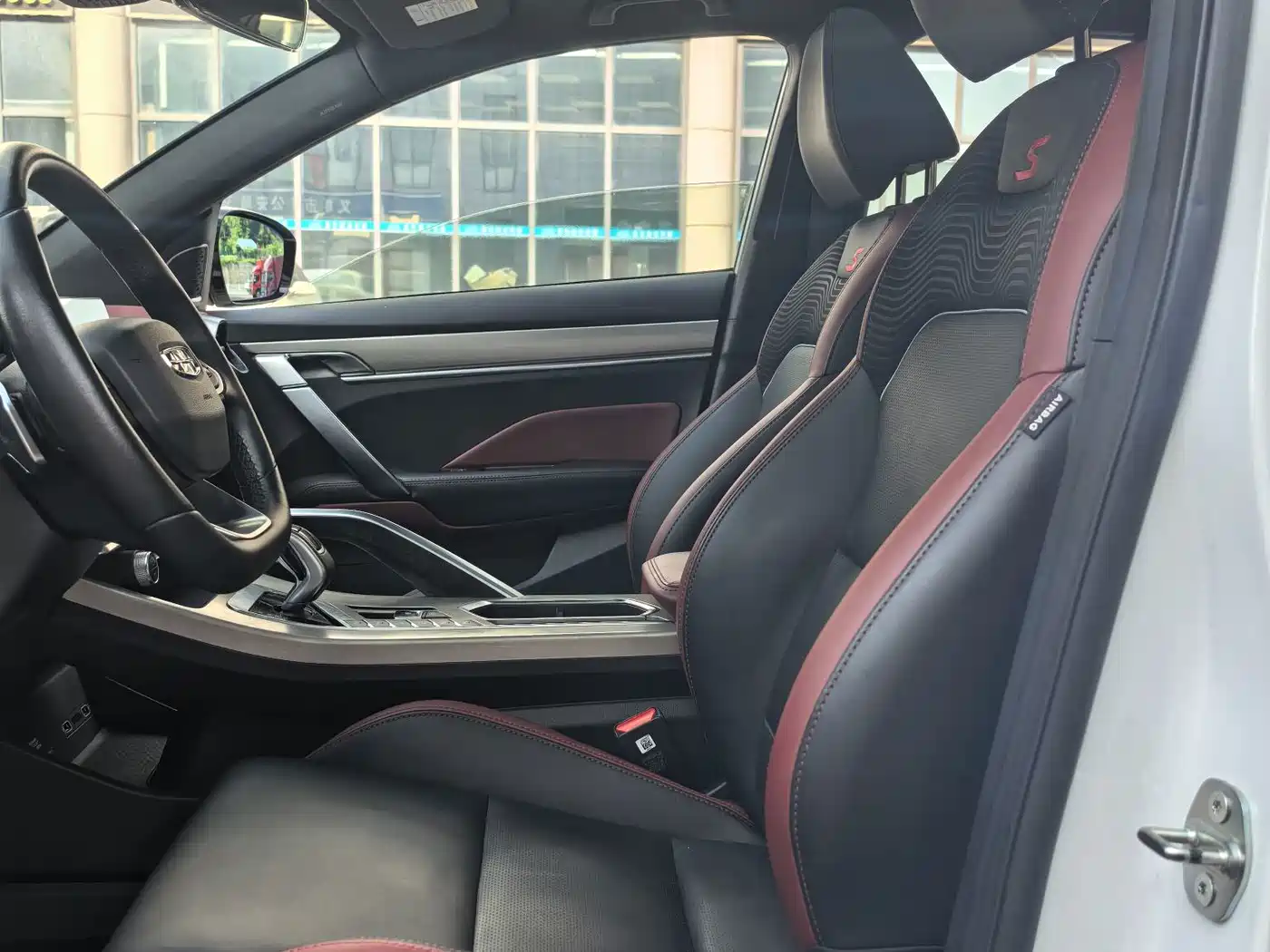 Geely Coolray 2018 2019 Sport 260T DCT Battle China VI