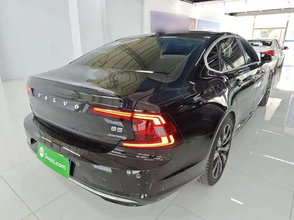 Volvo S90 2025 2025 B5 Zhiyuan Luxury Edition