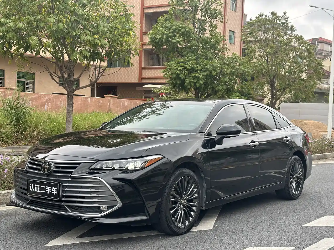 Toyota Avalon 2019 2.0L XLE Premium Edition (China VI)