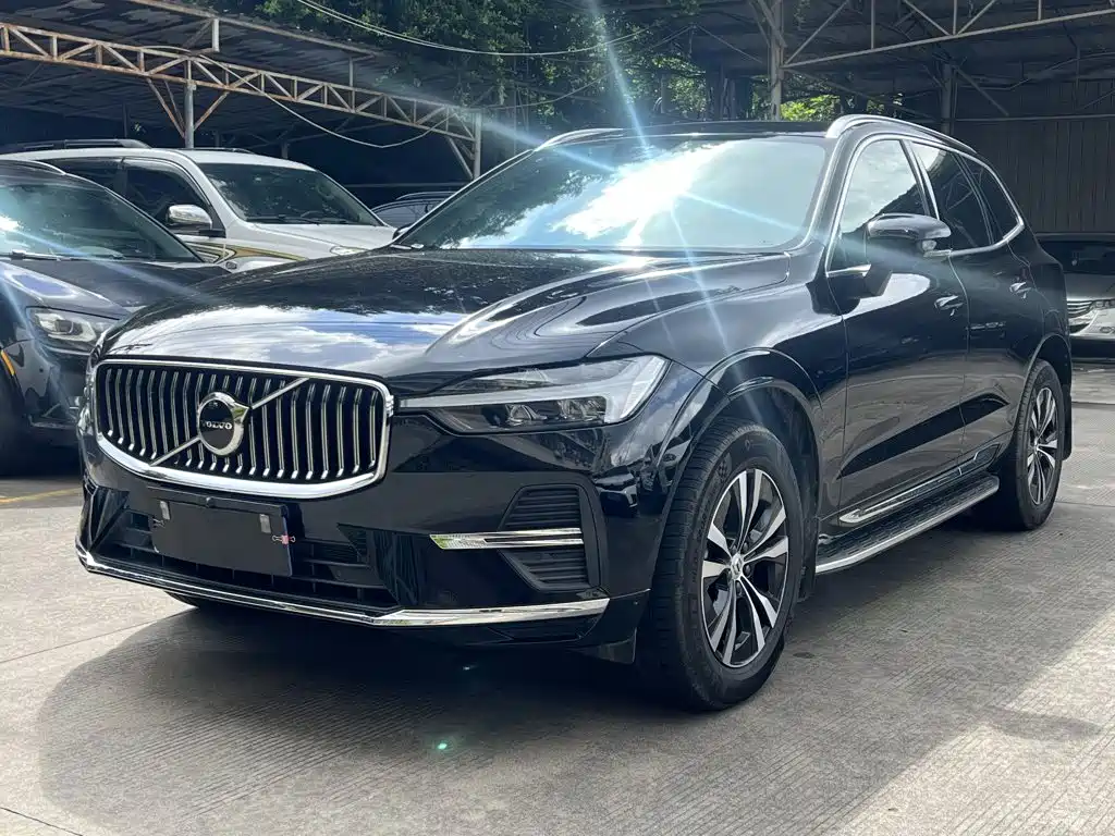 Volvo XC60 2025 2025 B5 AWD Smart Luxury Edition