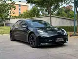 Фото 2 - Tesla Model 3