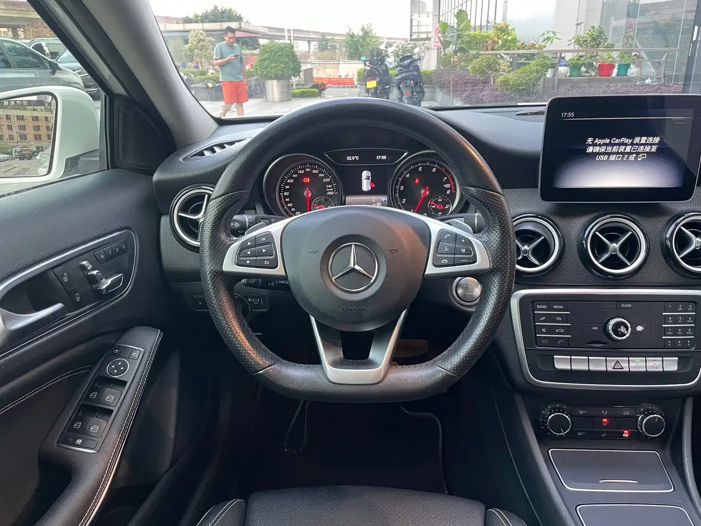 Mercedes-Benz GLA 2019 GLA 200 Dynamic фото 11