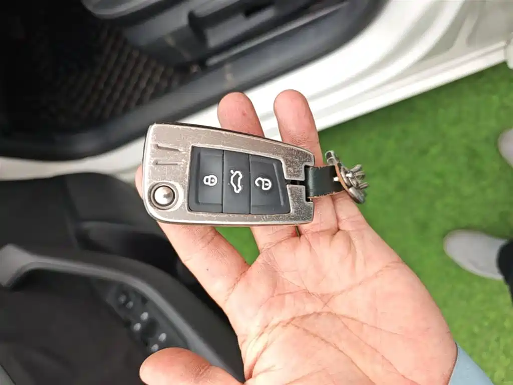 Škoda Superb 2013 1.8TSI Automatic Elite Edition фото 9