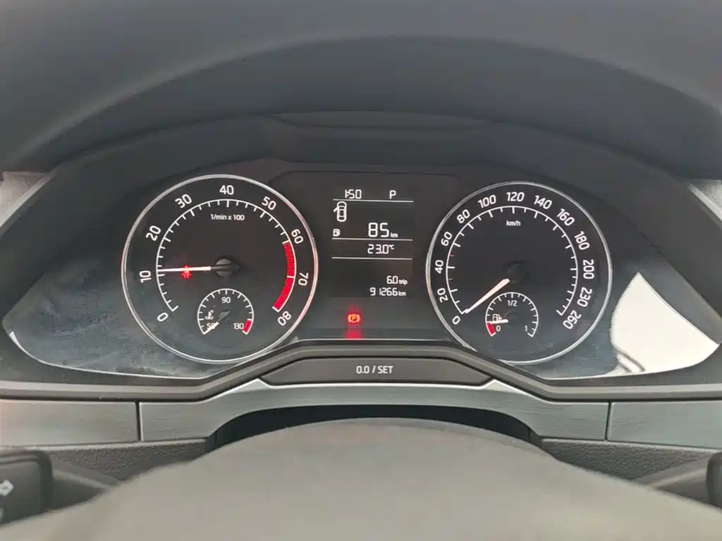 Škoda Superb 2013 1.8TSI Automatic Elite Edition фото 12