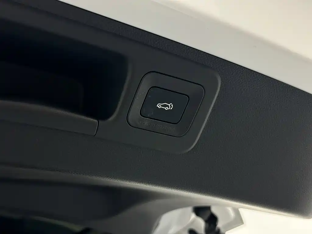 Фото 24 - GAC Trumpchi Trumpchi ES9