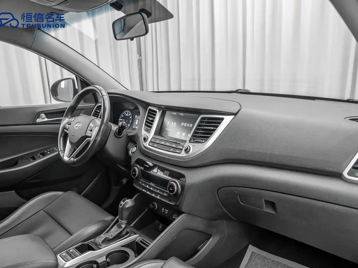 Hyundai Tucson 2018 1.6T DCT 2WD 15th Anniversary Special Edition фото 13