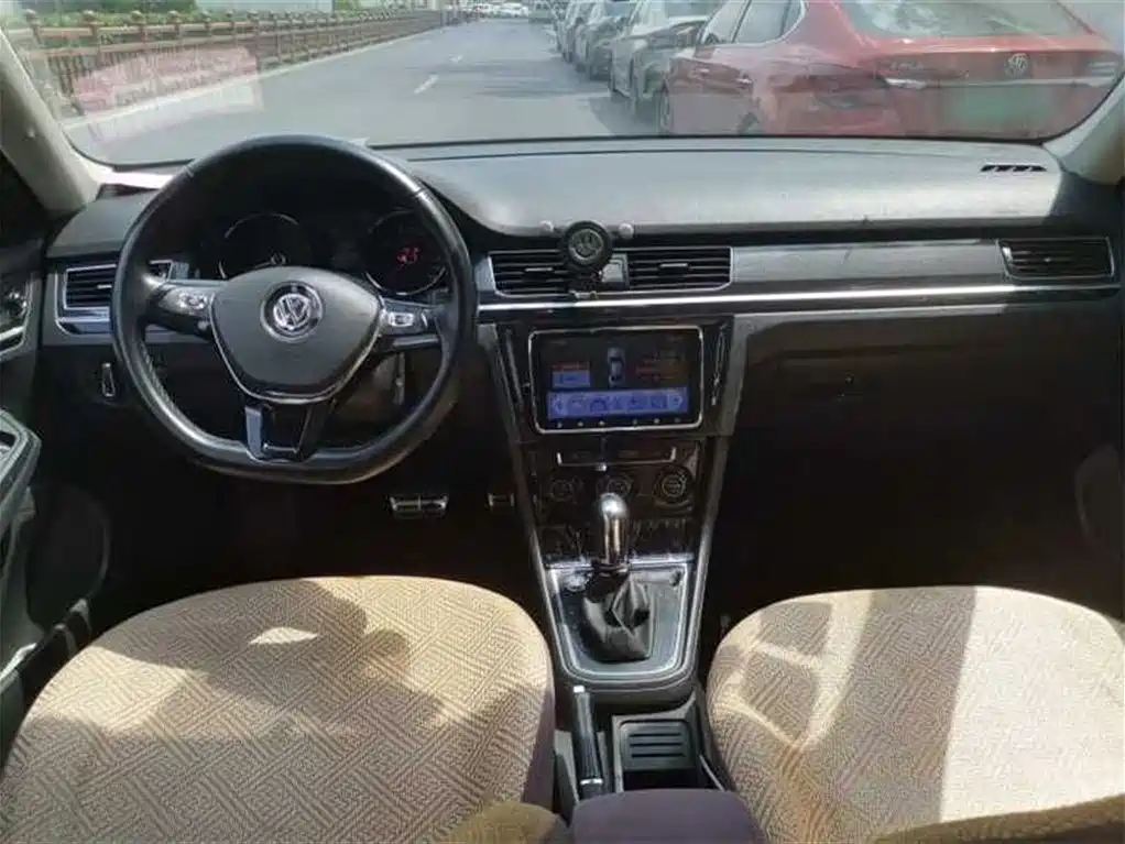 Volkswagen C-TREK 2017 230TSI DSG Luxury фото 14