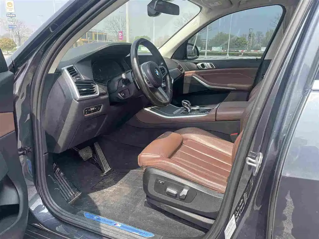 BMW X5 (Import) 2021 xDrive30i M Sport Package фото 27
