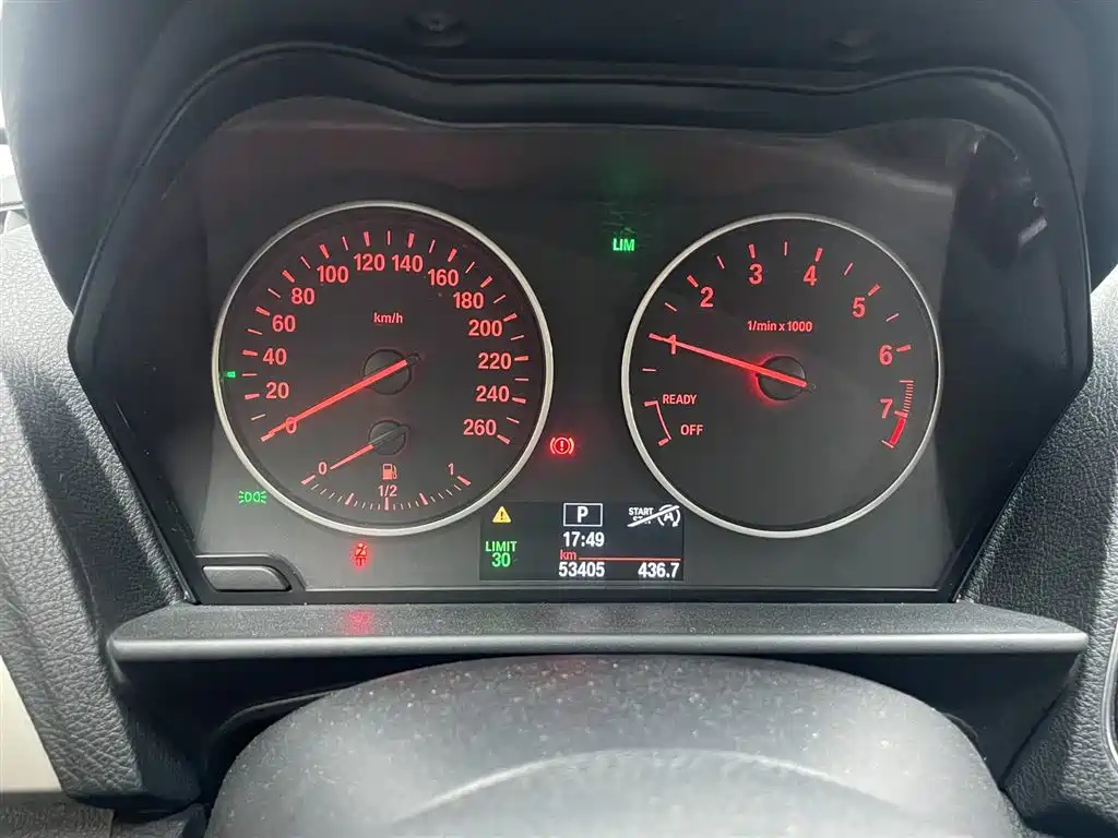 BMW 1 Series (Import) 2013 Facelift 116i Leading Model фото 18