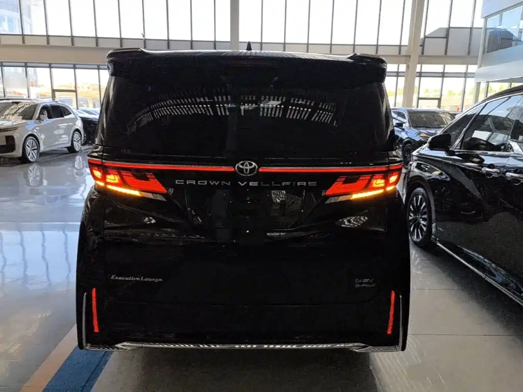 Toyota Vellfire 2023 2024 Crown Hybrid 2.5L Premium Edition