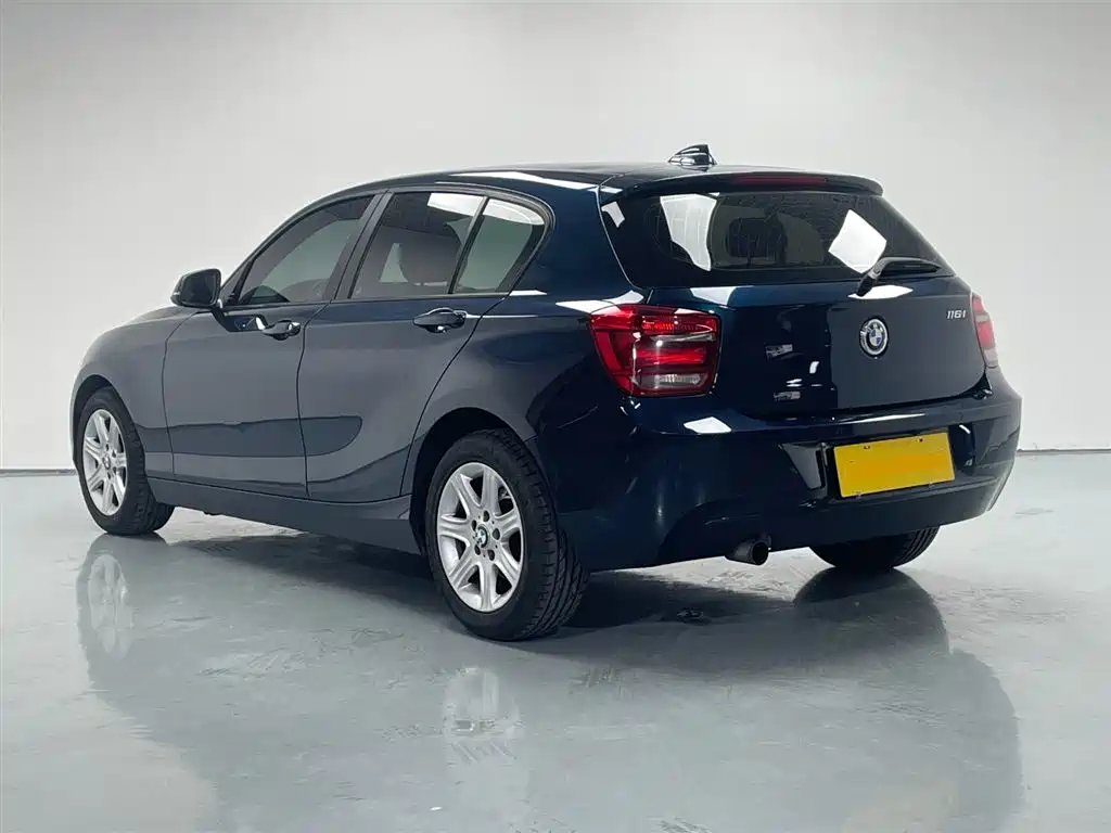 BMW 1 Series (Import) 2013 Facelift 116i Leading Model фото 6