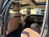 Фото 8 - Mercedes-Benz E-Class