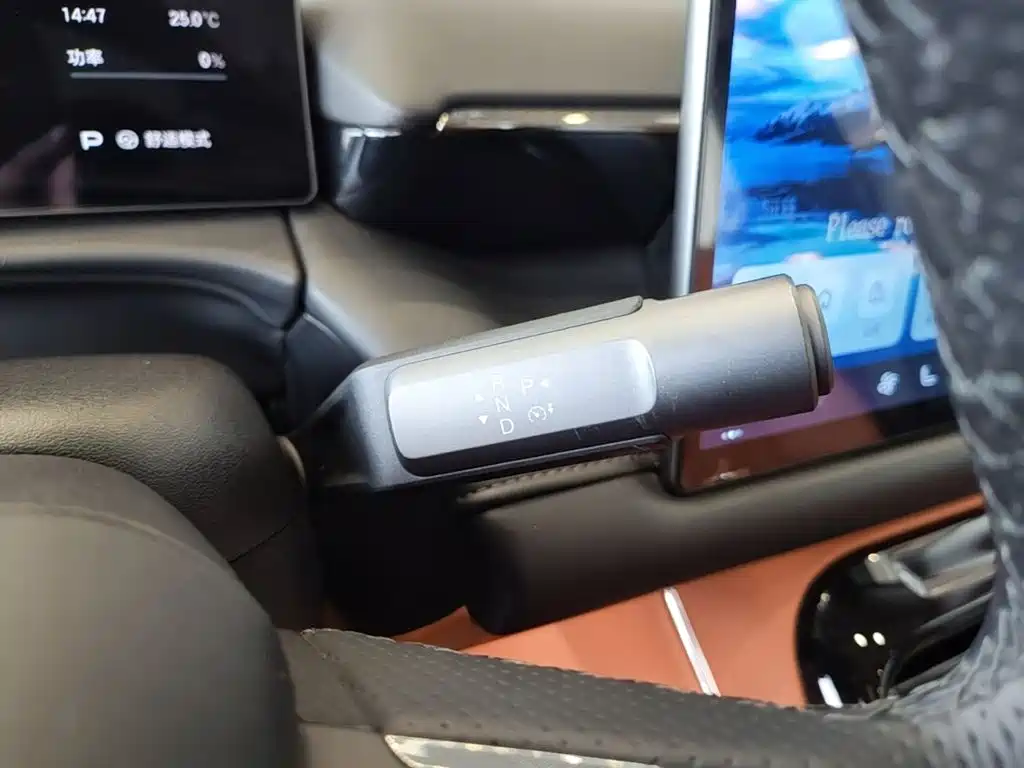 Aion V 2025 2024 Aion Tyrannosaurus 650 LiDAR Edition