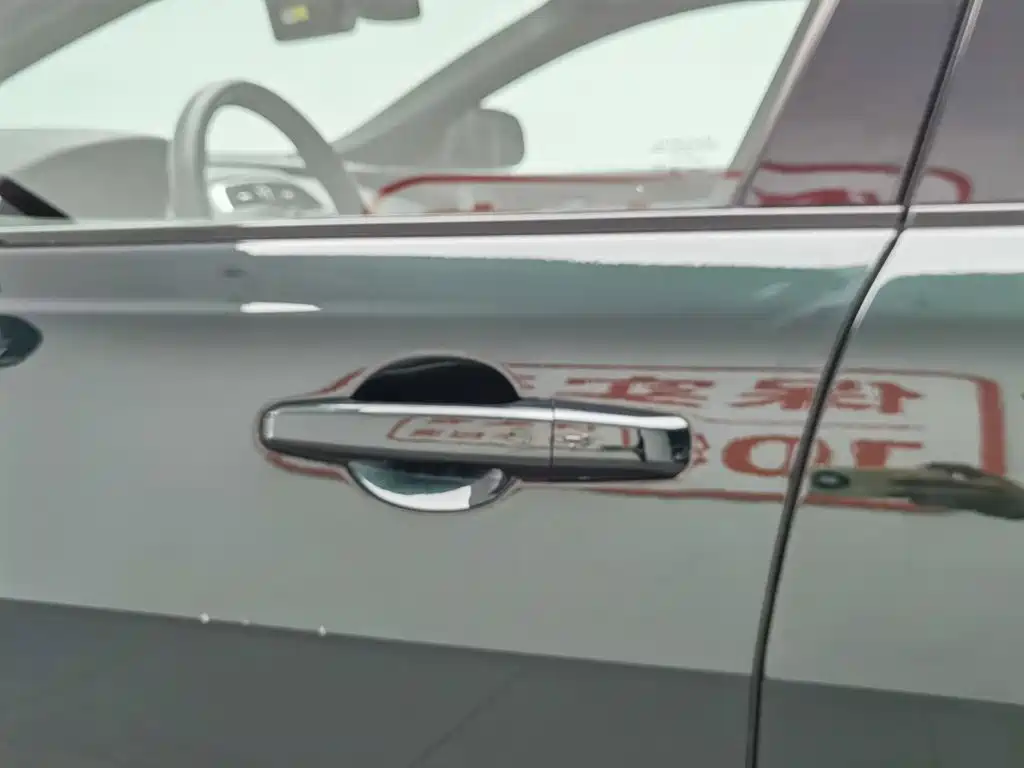 Jaguar XEL 2025 2025 2.0T 250PS R-DYNAMIC 90th Anniversary Edition