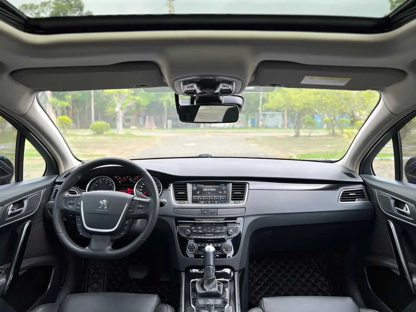 Peugeot 508 2015 1.6THP Auto Excellence Edition фото 11