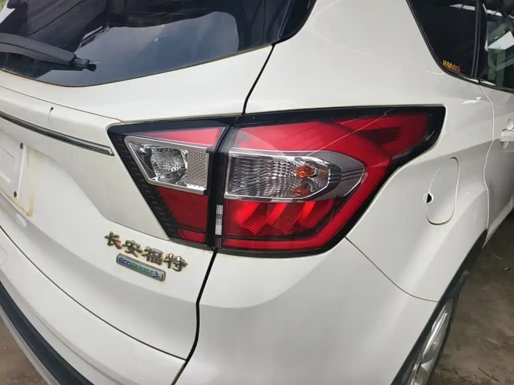 Ford Kuga 2018 2018 Facelift EcoBoost 180 FWD Boyi Edition