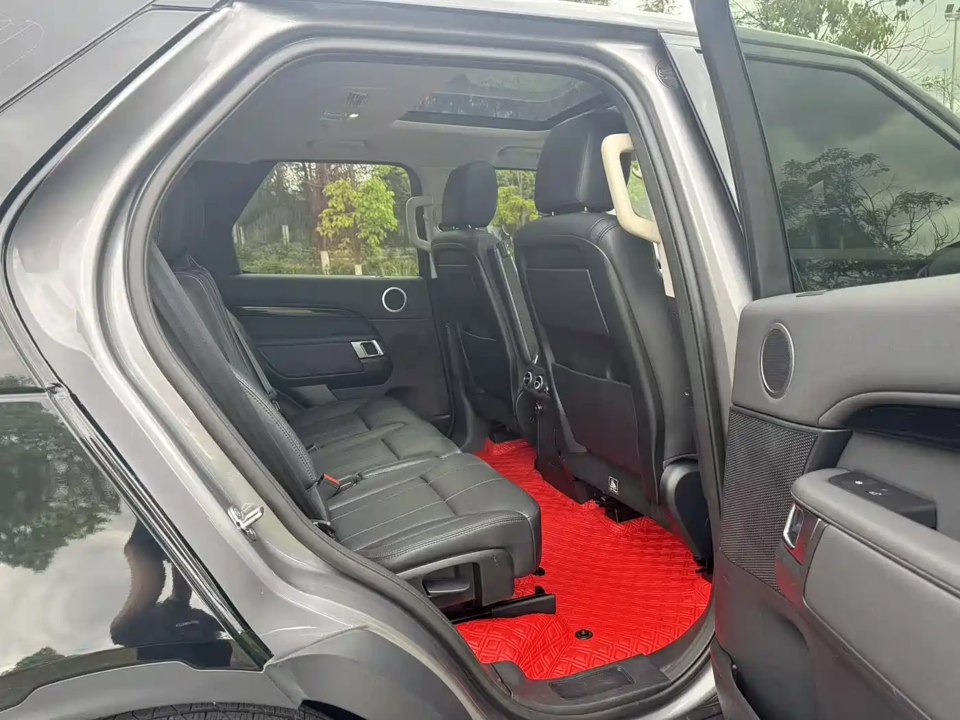 Land Rover Discovery 2020 3.0 SC V6 SE фото 15