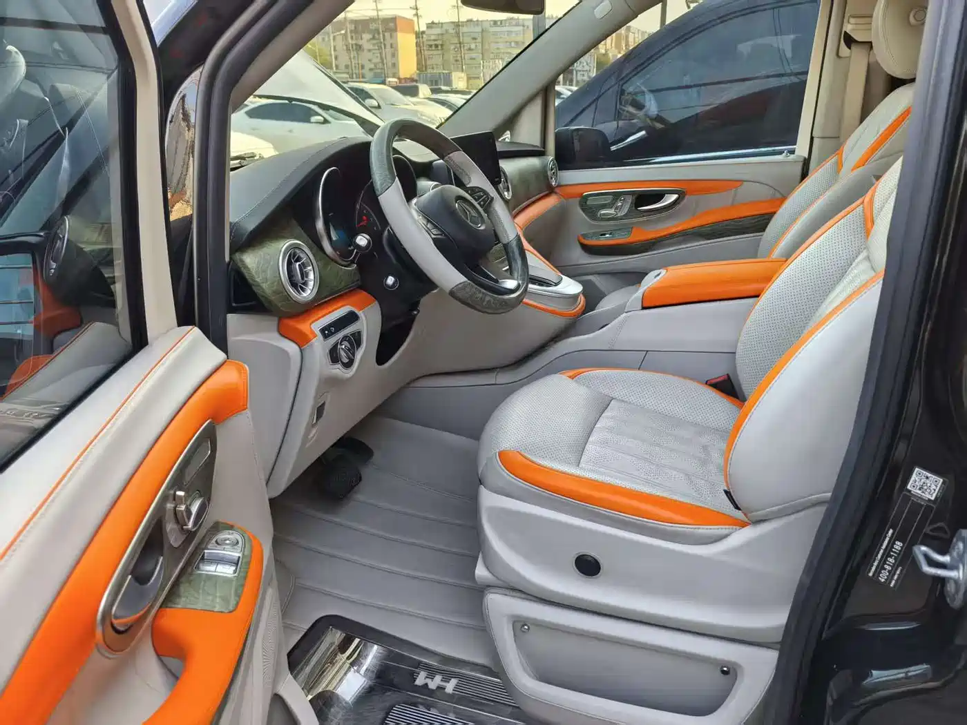 Mercedes-Benz V-Class 2021 V 260 L Long Wheelbase Luxury Edition фото 22
