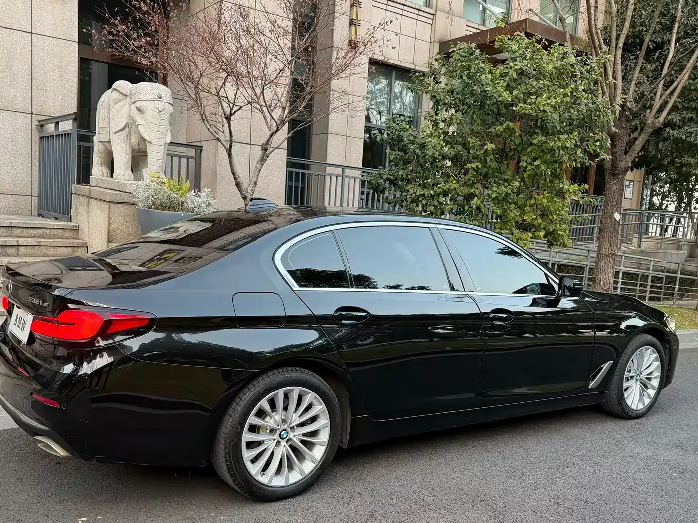 BMW 5 SERIES NEW ENERGY