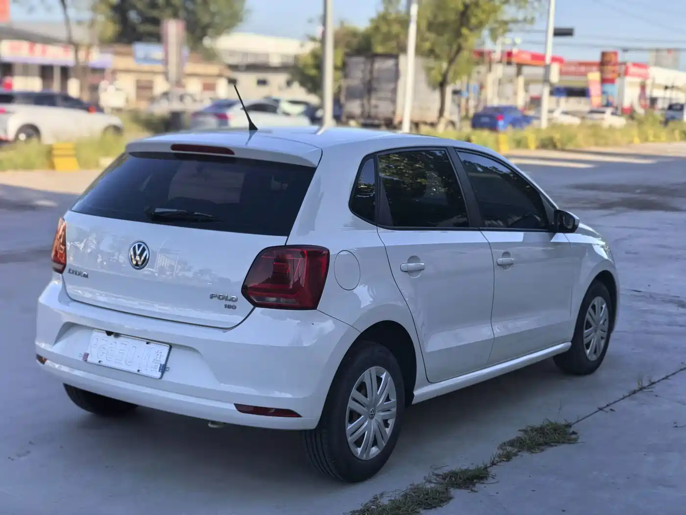 Фото 6 - Volkswagen Polo