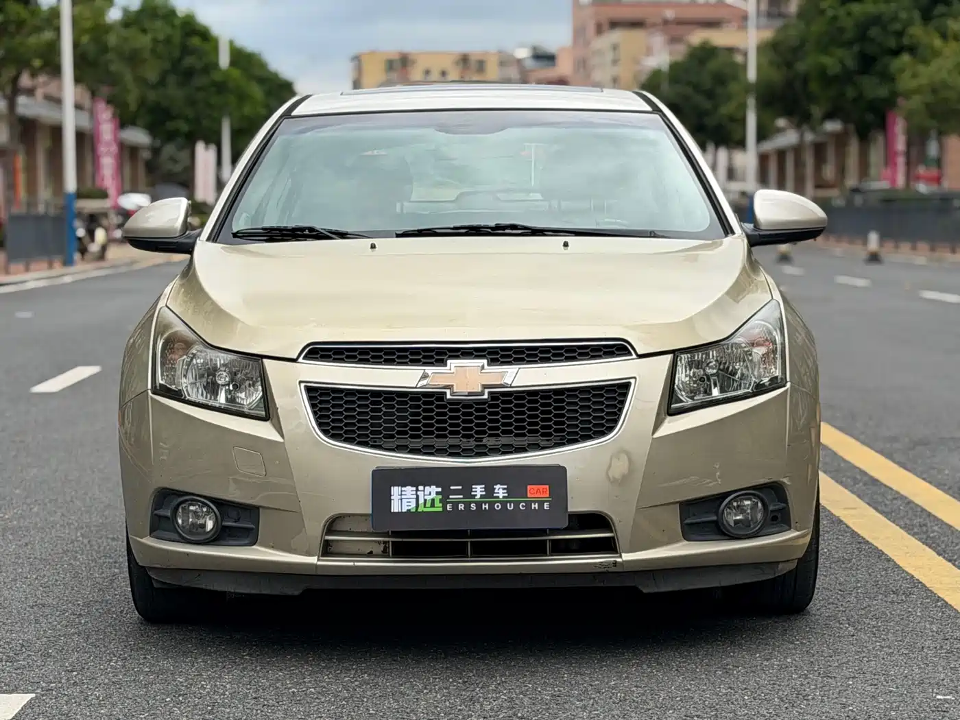 Chevrolet Cruze 2013 Hatchback 1.6L Automatic Luxury фото 2