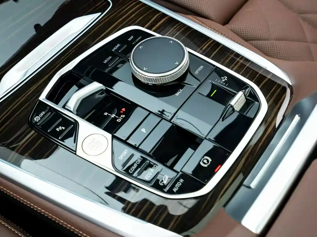 BMW X7 2023 2023 xDrive40i Leading Luxury Package