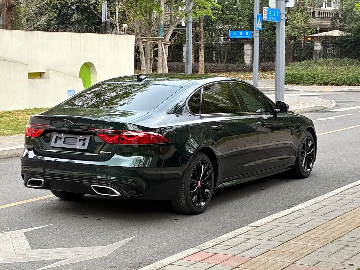 JAGUAR XFL