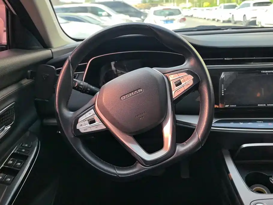 Changan Oshan X7 2021 2021 1.5T Automatic Luxury