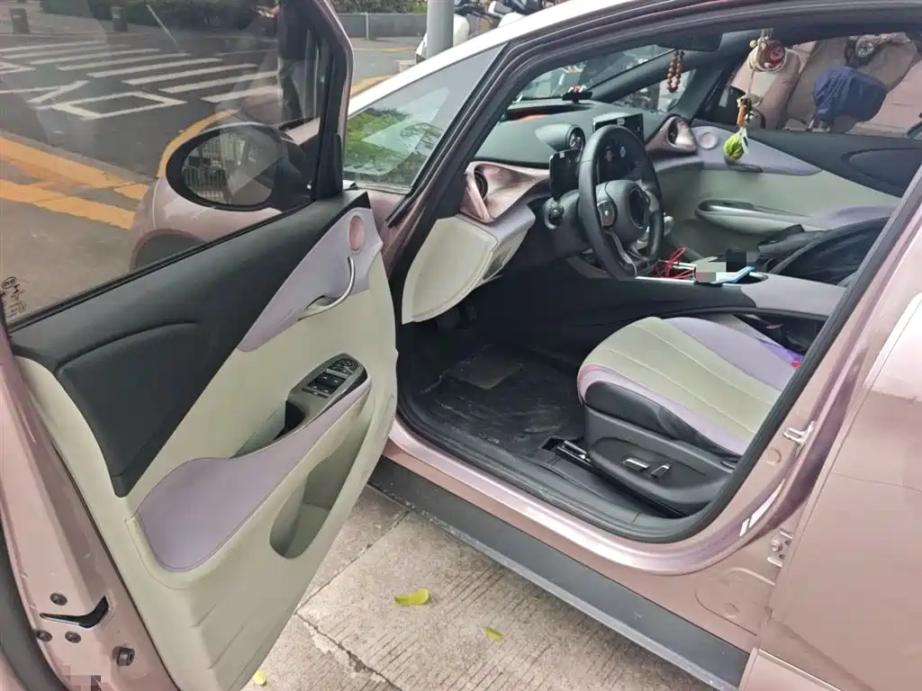 BYD Dolphin 2021 Model 405km Fashion Edition фото 12