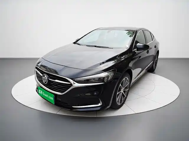 Buick LaCrosse 28T, Элит