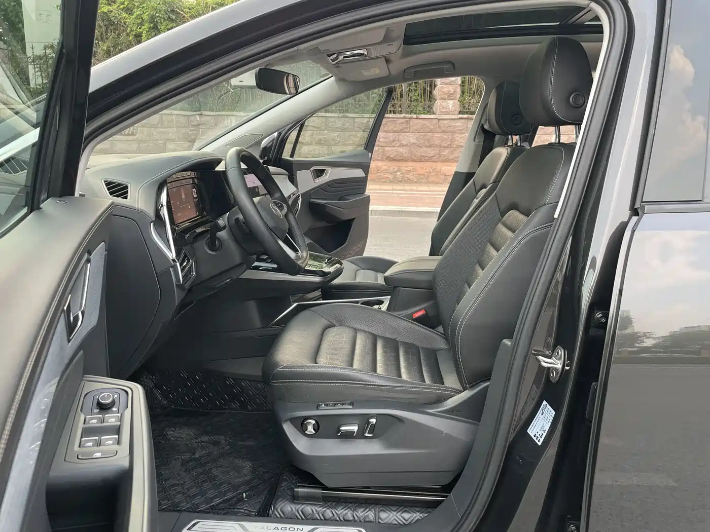 Volkswagen Talagon 2023 Facelift 380TSI 4WD Luxury Premium Pro Edition 6-Seater фото 7