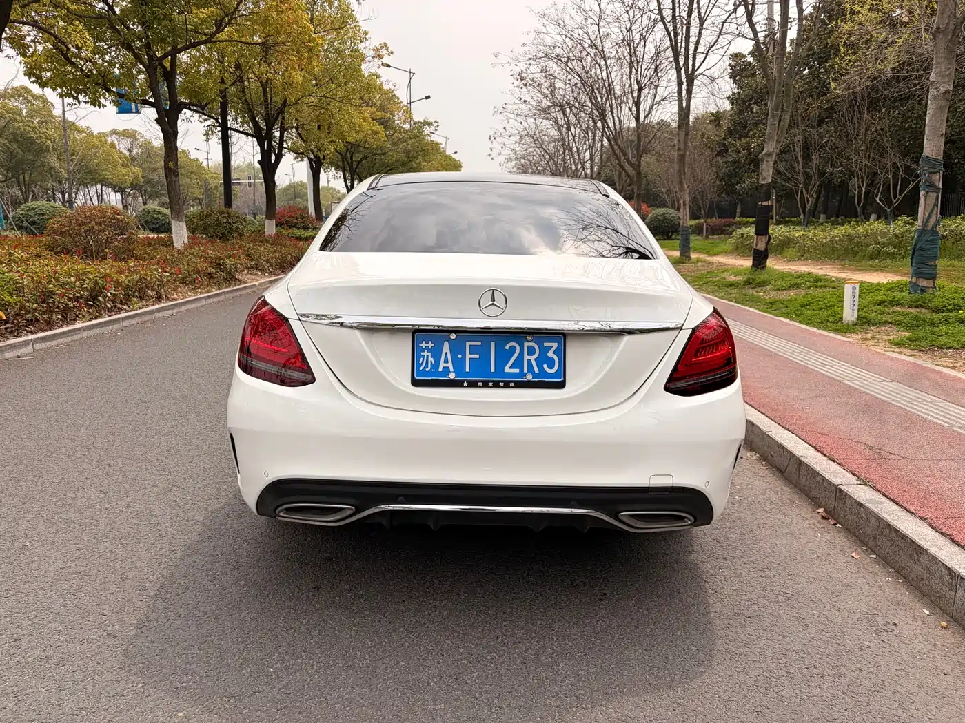 MERCEDES-BENZ CLASS C